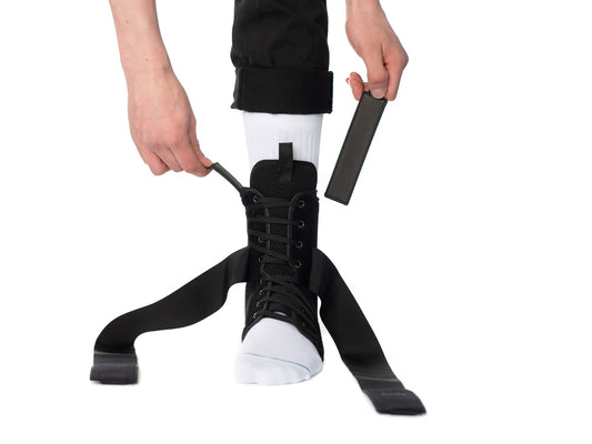 Ankle Brace incl. Whip
