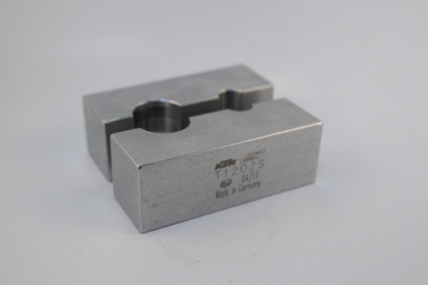 Clamping stand