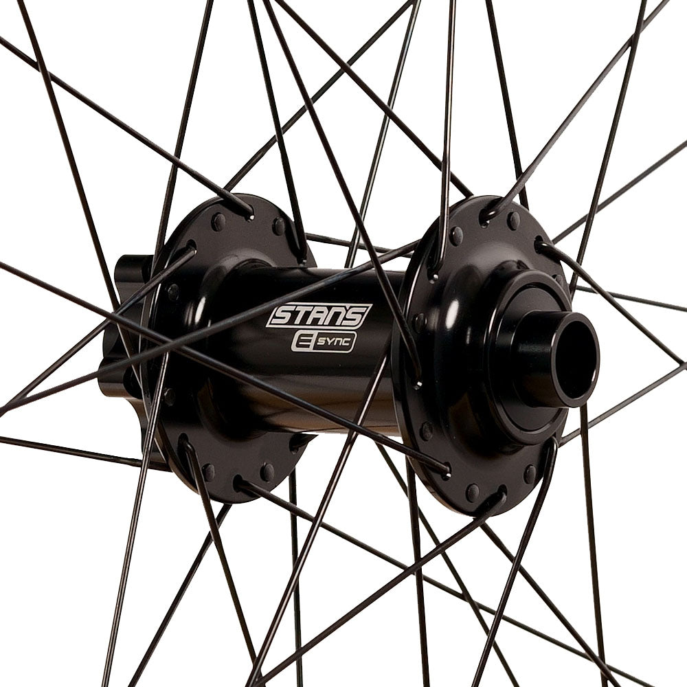 Stan's NoTubes - Hub, Front, Stans, E-Sync, 6B, 32H, 20X110B. OS, TA
